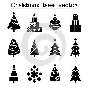 Christmas tree icon set in flat style