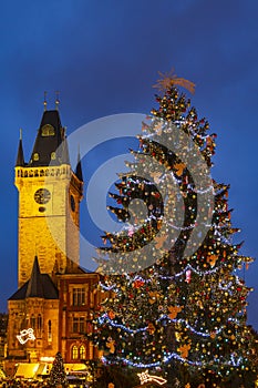 Vianočný stromček na starý námestie v praha český 