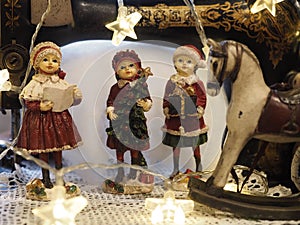 Christmas Vintage Decorations - Singer Trio with Horse Figurines