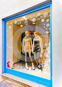 Christmas Vitrine