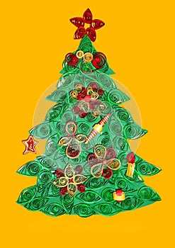 Christmass tree made using quilling techique