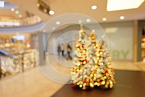 Christmassy Decorated Shopping Center - Room Impression Bokeh Background
