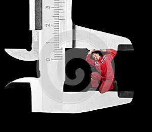 Chrome caliper measuring mechanic