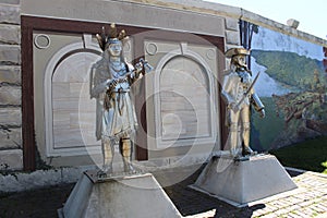 Chief Cornstalk and Colonel Lewis Statues