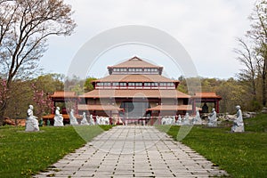 Chuang Yen Monastery photo