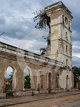 Church in Angola destroyed by the long civil war