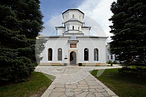 Church architecture in Tismana