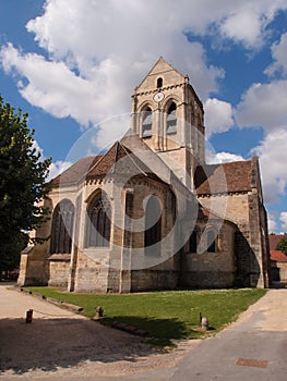 Church of Auvers-sur-Oise as painted by Van Gogh