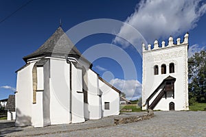Kostel a zvonice ve Strážkách u Spišské Belé, Slovensko