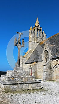 The church and the cross - Finistere