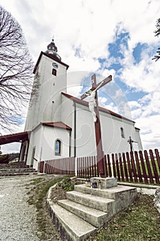 Kostol a ukrižovanie Ježiša Krista, Čičmany, Slovensko