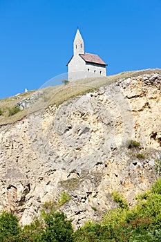 Kostol v Dražovciach, Slovensko
