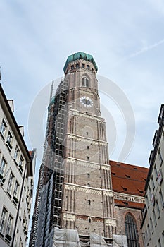 The church Frauenkirche in Munich under construction