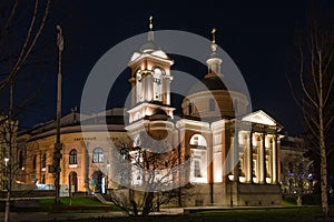 Church of the great Martyr barbarians at the barbarian in Moscow, Russia, at night