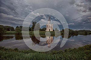 Church of Intercession on the Nerl in the evening