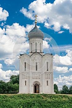 Church of the Intercession on the Nerl at the summer. Golden Ring of Russia. Bogolyubovo, Vladimir region.