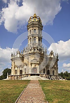 Church of Our Lady of the Sign (Znamenskaya church) in Dubrovitsy. Russia