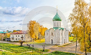 Church in Pereslavl-Zalessky with autumn trees