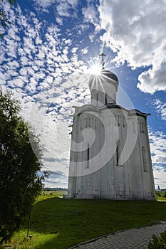 The church of Pokrova-na-Nerli, year 1165, on a hill in Bogolyubovo, Russia