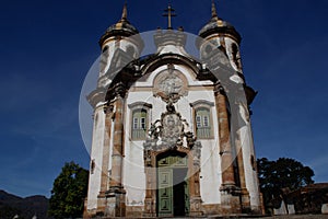 Iglesia de santo de es un rococó católico iglesia en brasil. diseno de acuerdo brasileno 