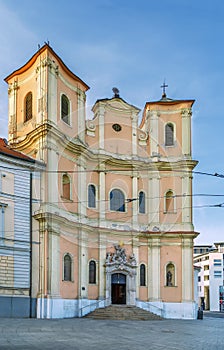 Kostol Najsvätejšej Trojice, Bratislava, Slovensko