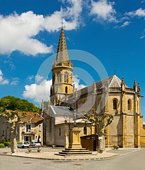 Church of Saint-Michel in Lestelle-de-Saint-Martory