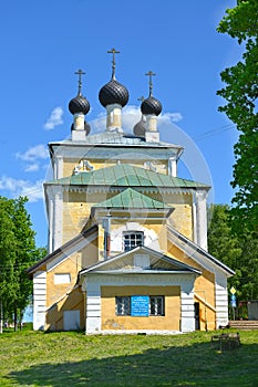 Church for the sake of Saint martyrs Flora and Laurus