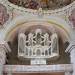 Church of San Giacomo and San Leonardo in Alta Badia - Dolomites