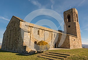 Sant Andreu del Castell romanesque church photo
