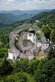 Kostel v Spania Dolina, Slovensko