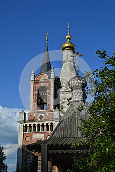 Church of the Transfiguration of the Lord, 16th century, village of Ostrov, Moscow.