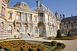 The ChÃÂ¢teau de Chantilly photo