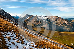 ChÃ¶rblispitz Peak, Les Reccardets Peak and the valley of the Jaunbach, in the Canton of Fribourg, Swiss Prealps