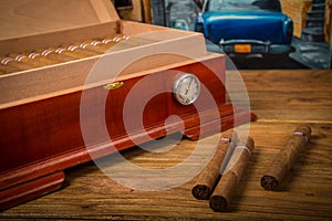 Cigars and humidor photo