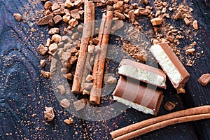 Cinnamon, cocoa and aerated chocolate