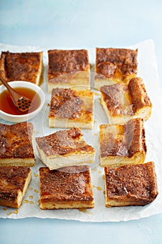 Cinnamon honey cheesecake pie cit into squares