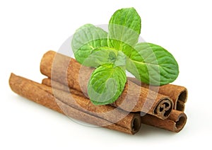 Cinnamon with mint