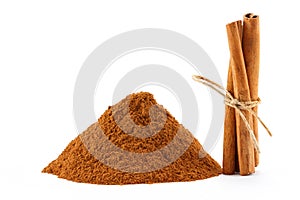 Cinnamon powder and sticks