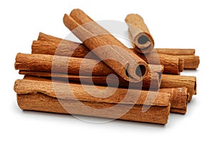 Cinnamon sticks