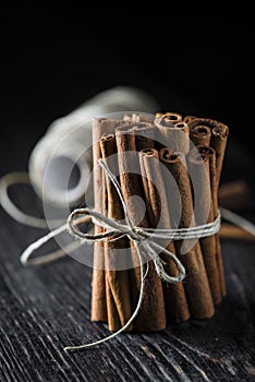 Cinnamon sticks