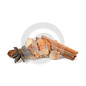 Cinnamon sticks ,Dried Star anise, Dried Ginger ,Dried garlic (Herb)