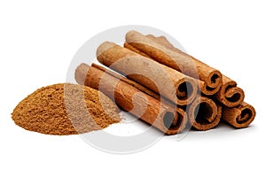 Cinnamon sticks and powder