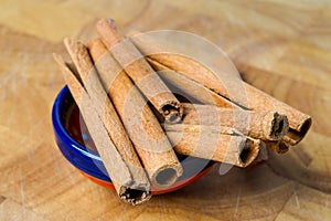Cinnamon sticks, spice flavouring.