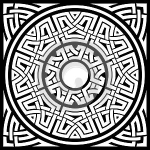 Circle celtic frame