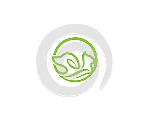 Circle Nature Pet Logo Design