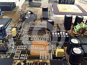 Circuit and integrated circuits