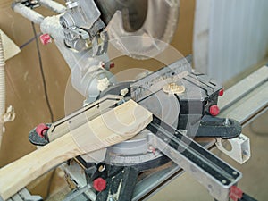 Circular saw with protection so as not to hurt yourself