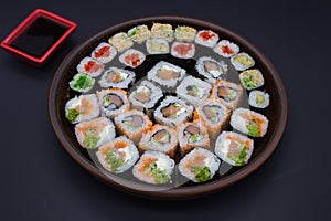 Circular Sushi Platter Presentation