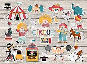 Circo adesivi. il grande vettore avvolgere strade mostrare artisti clown una tenda gli animali. O carnevale 