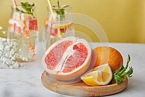 Citrus fruits for summer detox diet water. Low alcohol, zero proof drinks, carbonated vitaminized water